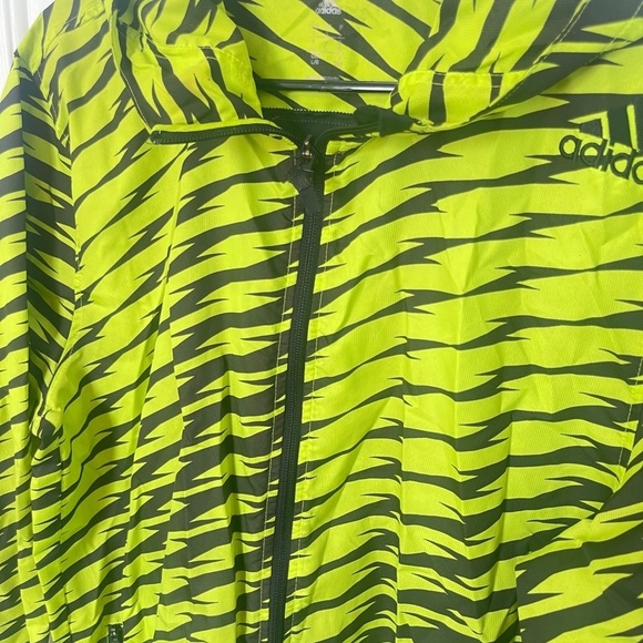 Adidas Lightweight Neon Printed Windbreaker Bright Streetwear Size Large Hooded - Picture 3 of 10